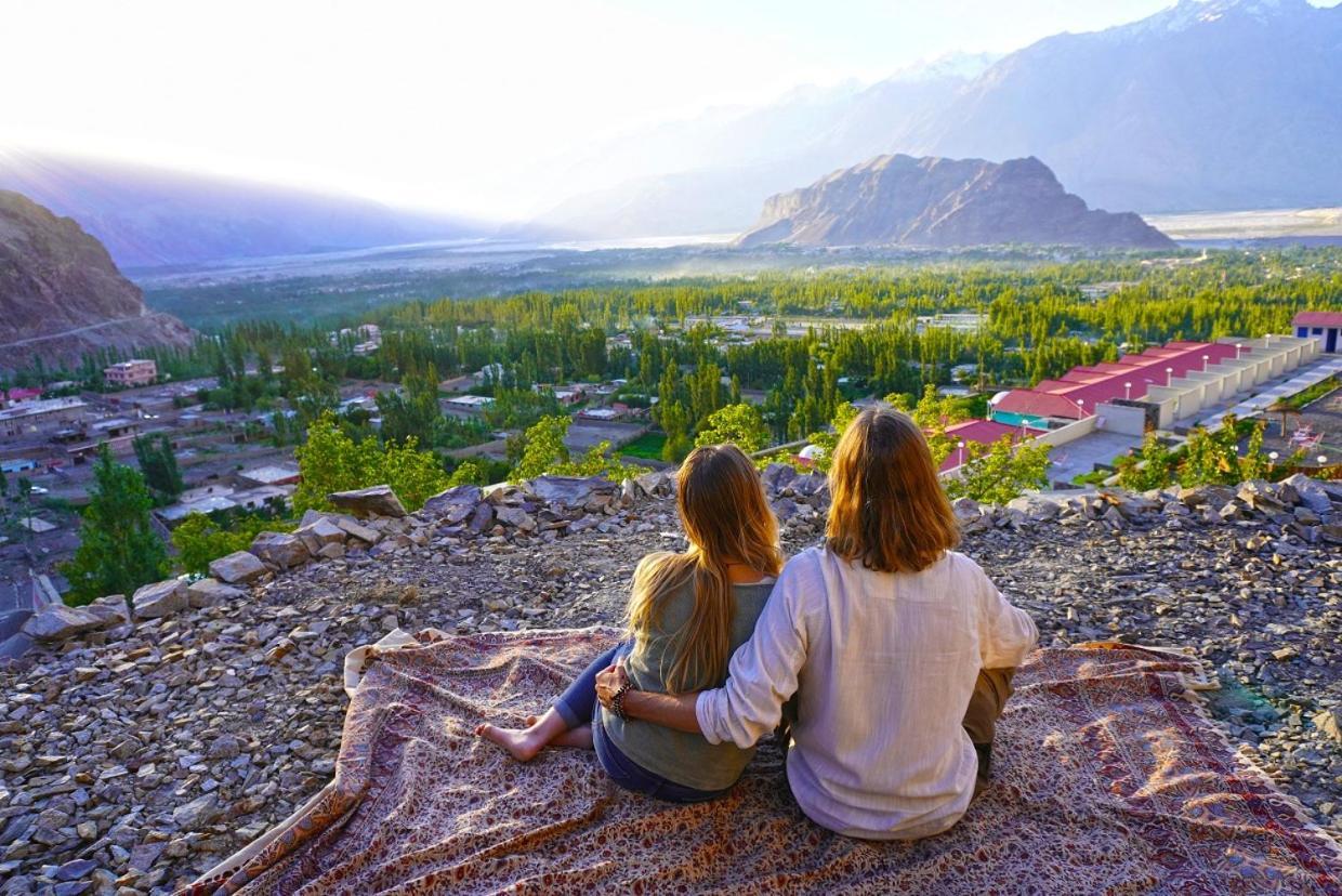 Hotel Mountain Lodge Скарду Екстериор снимка